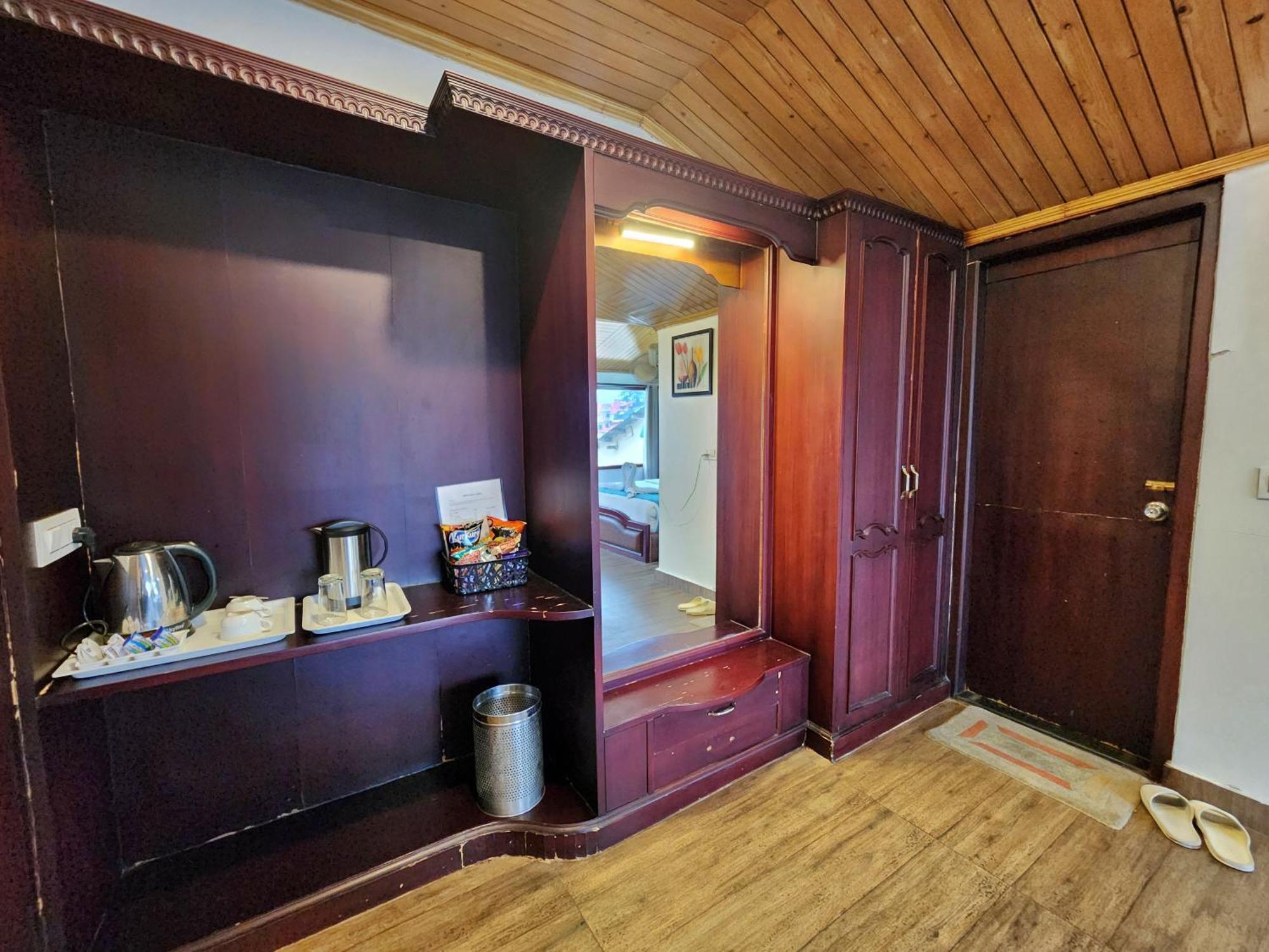 Hotel Surya Σίμλα Εξωτερικό φωτογραφία
