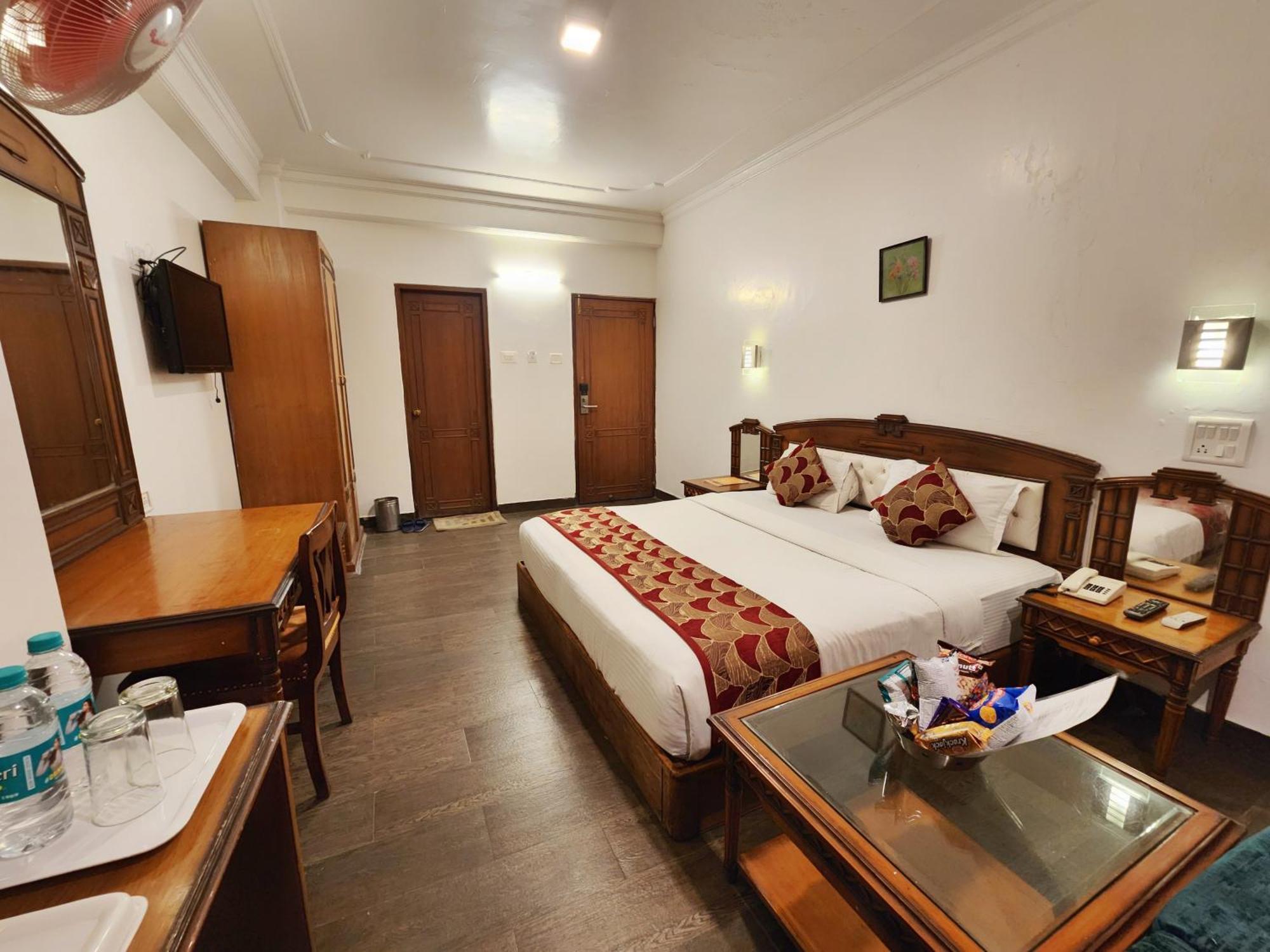 Hotel Surya Σίμλα Εξωτερικό φωτογραφία