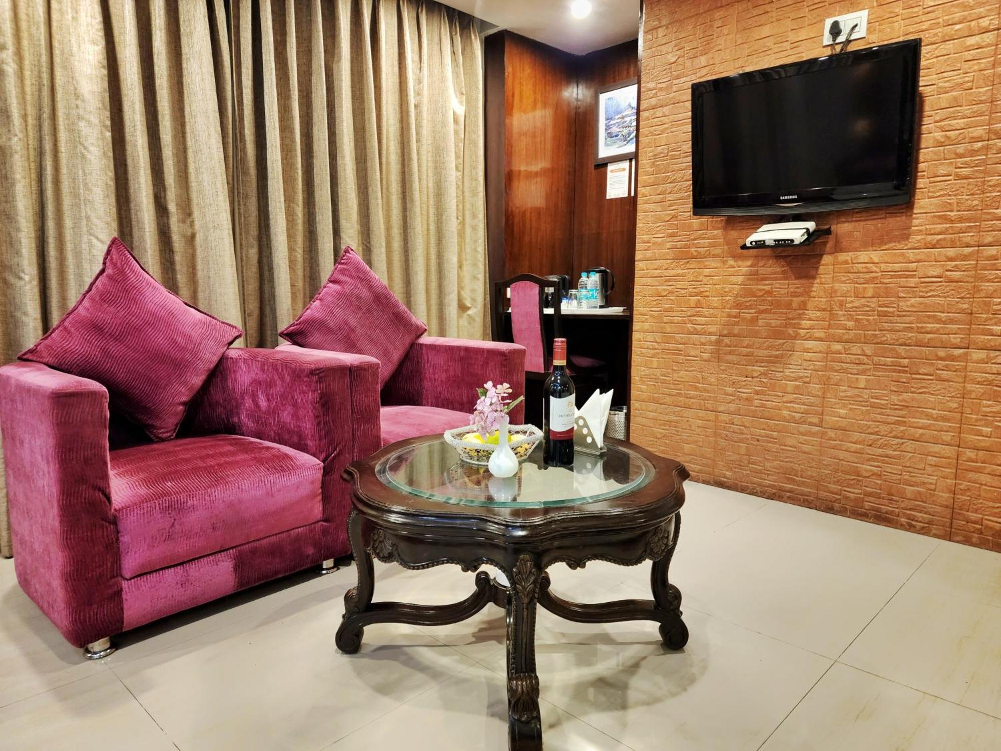 Hotel Surya Σίμλα Εξωτερικό φωτογραφία