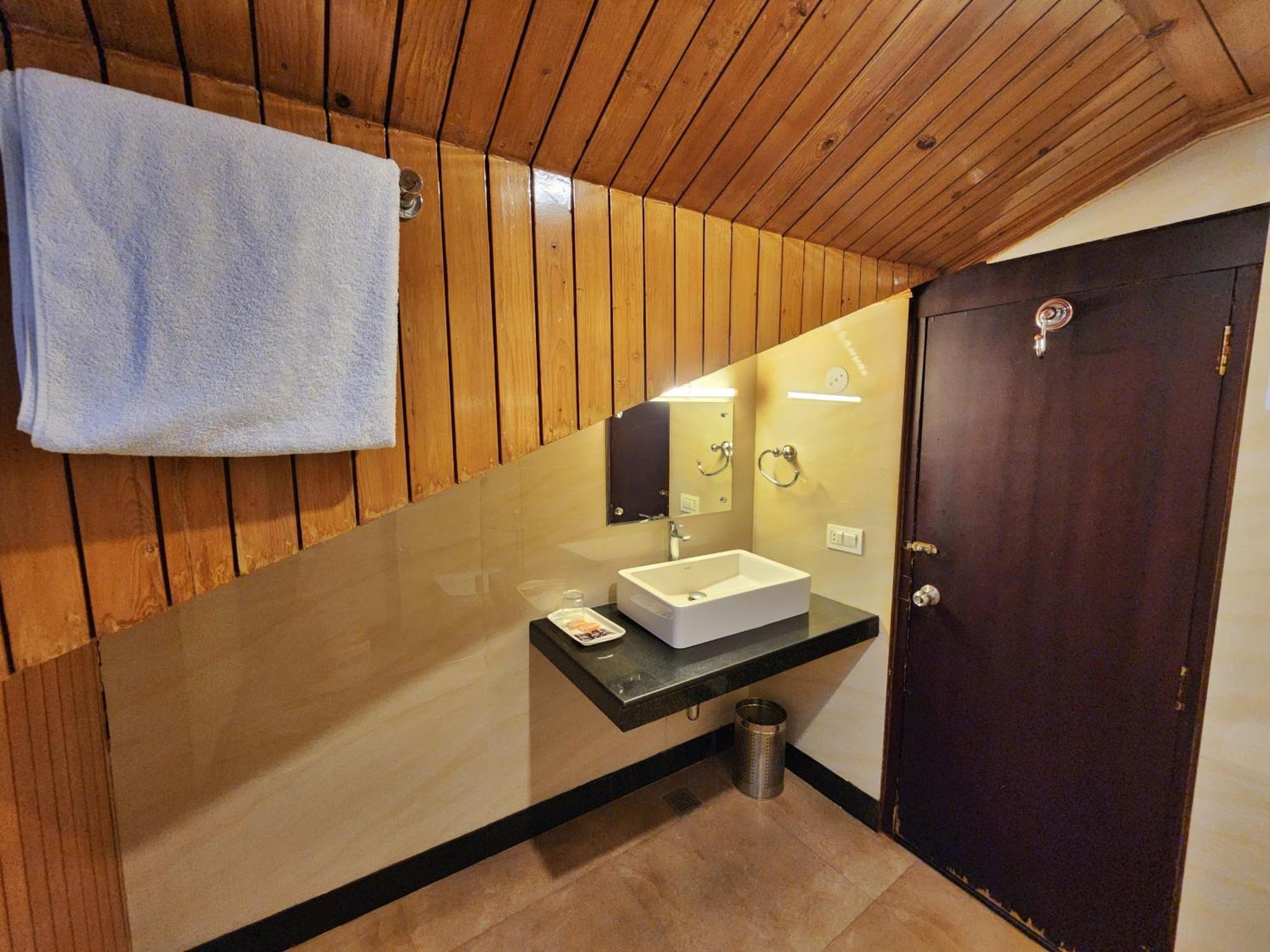 Hotel Surya Σίμλα Εξωτερικό φωτογραφία