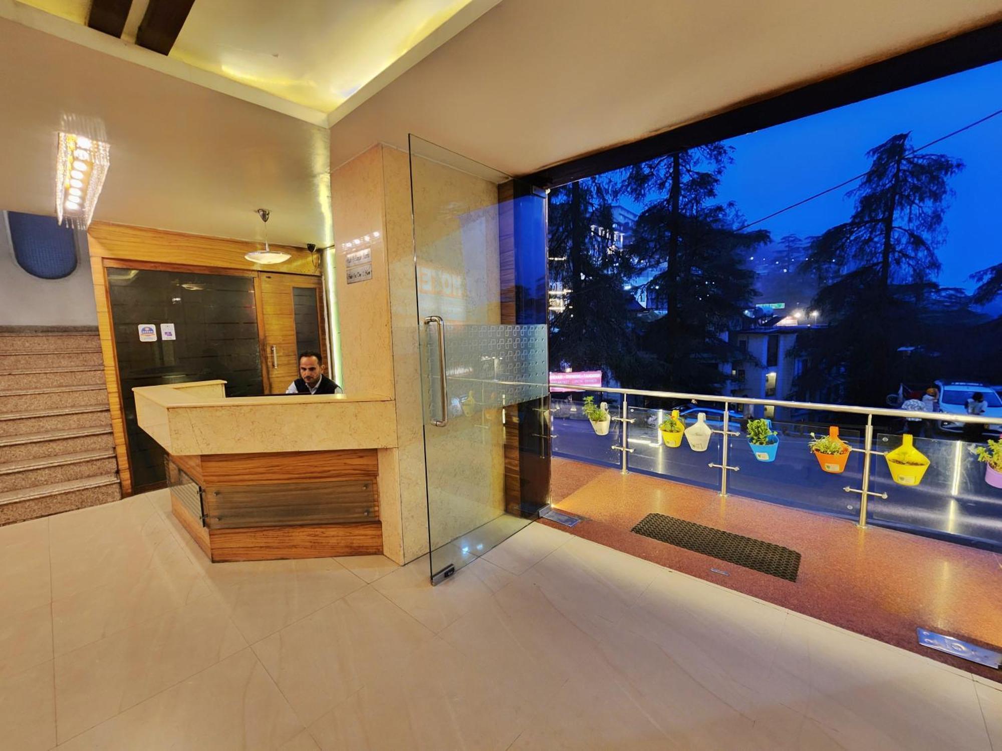 Hotel Surya Σίμλα Εξωτερικό φωτογραφία