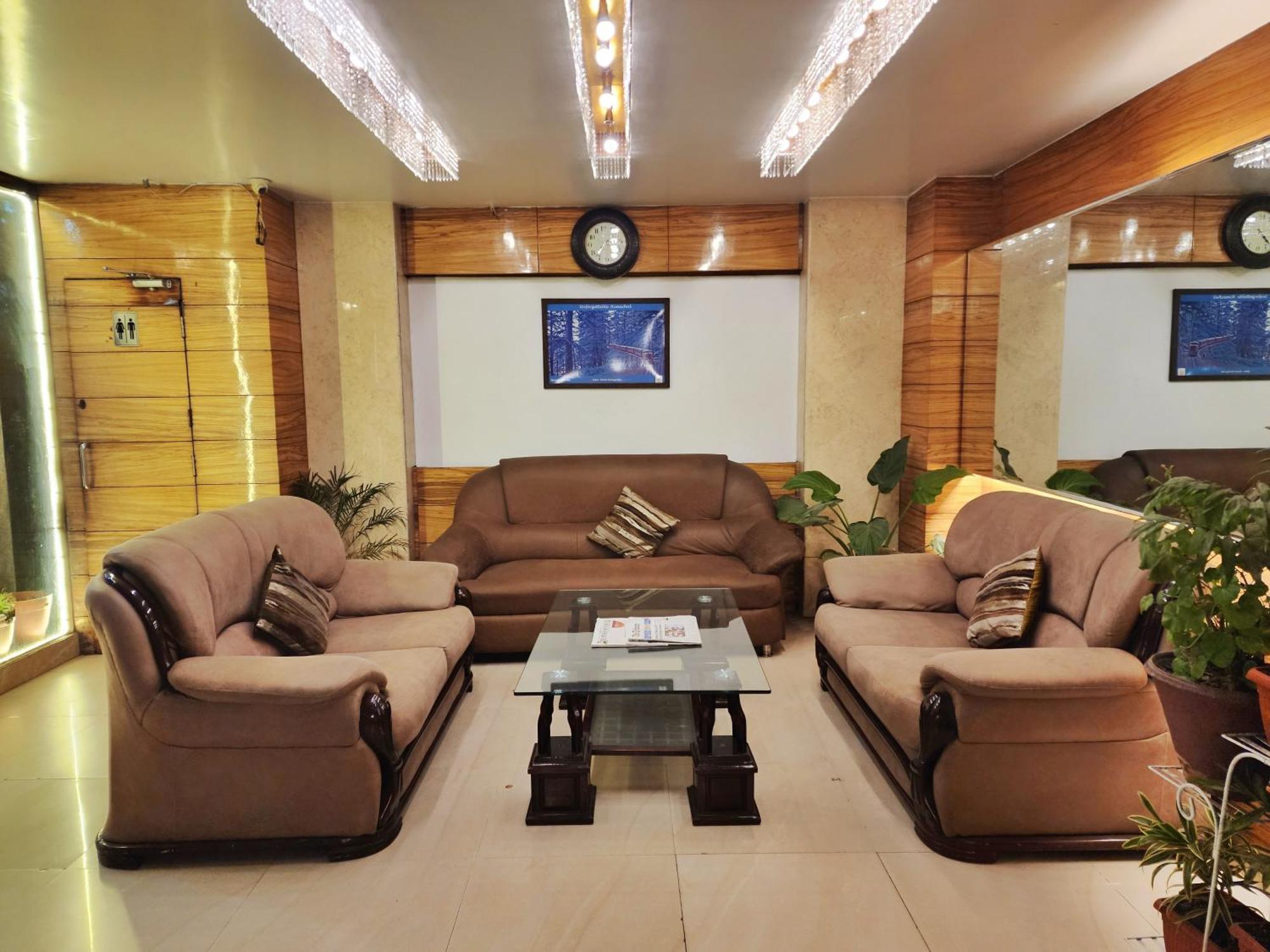Hotel Surya Σίμλα Εξωτερικό φωτογραφία